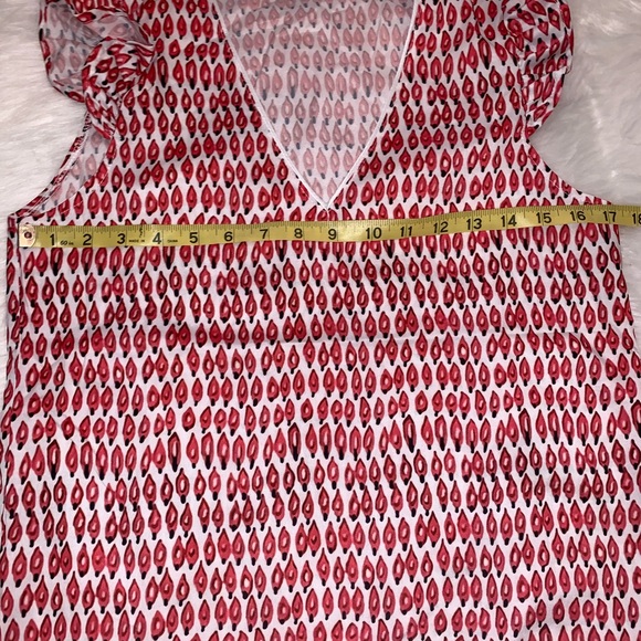 NWOT Ruffled Patterned V-Neck Tank XS - Picture 8 of 8